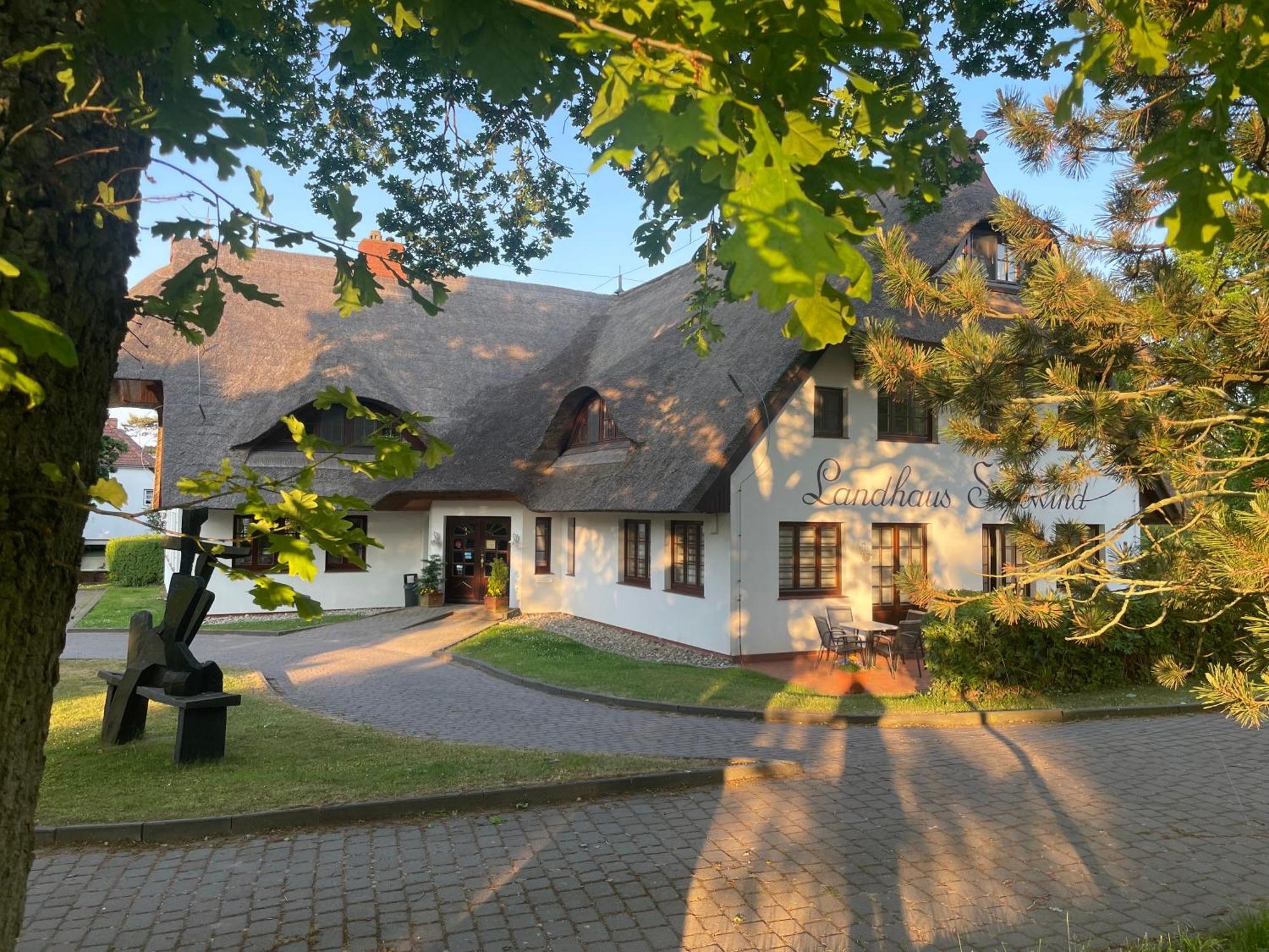 Landhaus Susewind Ahrenshoop Exteriör bild
